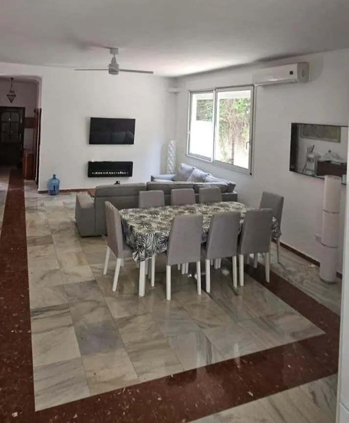 Spacious Garden Villa, Private Pool, Huge Grounds With Orange Trees דוס הרמנאס